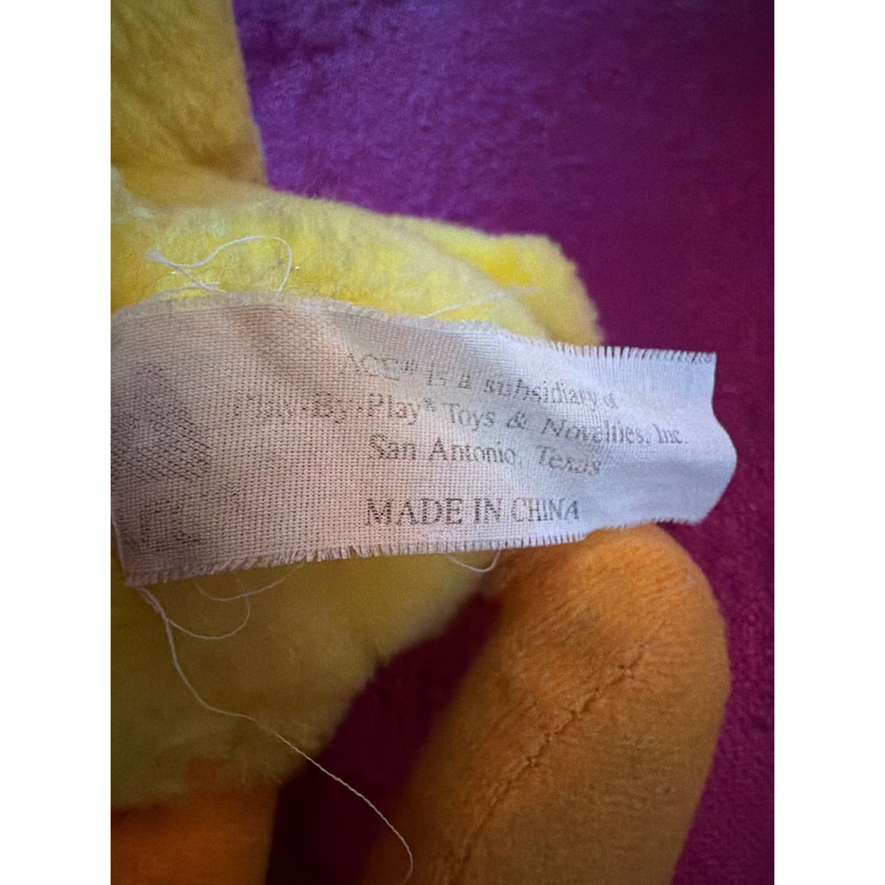 Vintage 1996 Looney Tunes Tweety Bird Plush Play-By-Play Yellow Stuffed Toy 9" - Picture 4 of 5